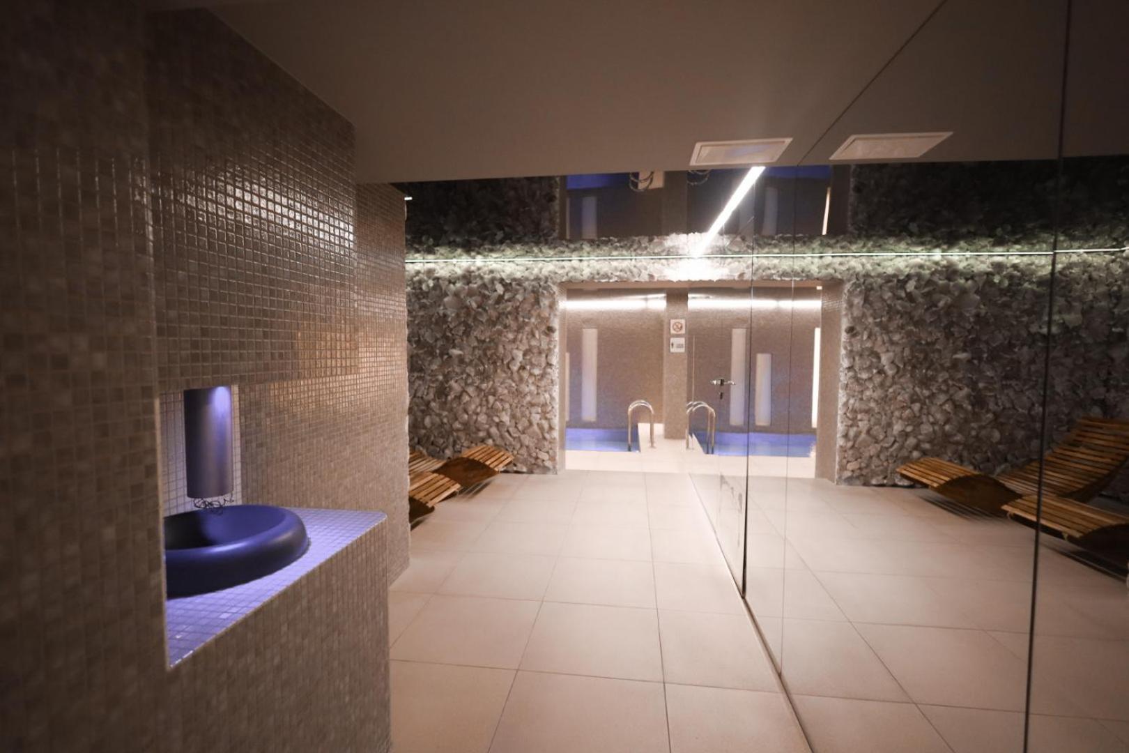 Hotel Weneda Opole Exterior photo